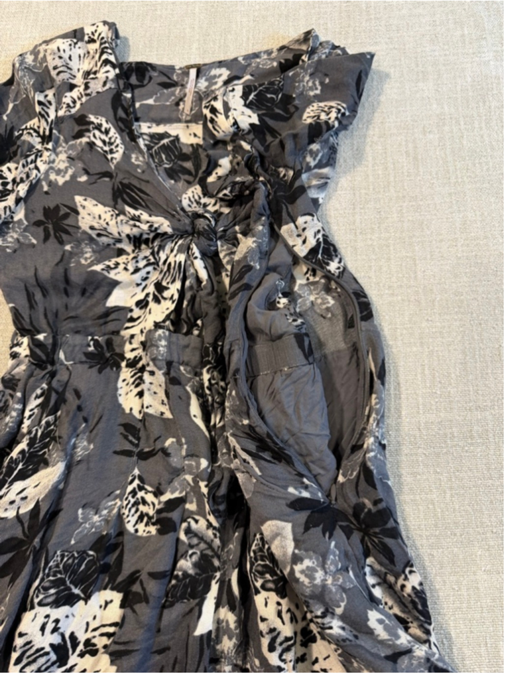Free People Part Time Lover Gray Floral Cut Out Dress Womens 8 - Picture 9 of 12